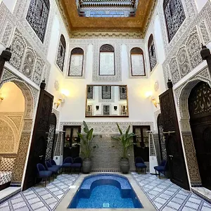 le-grand-alcazar.hotelfesmorocco.com/
